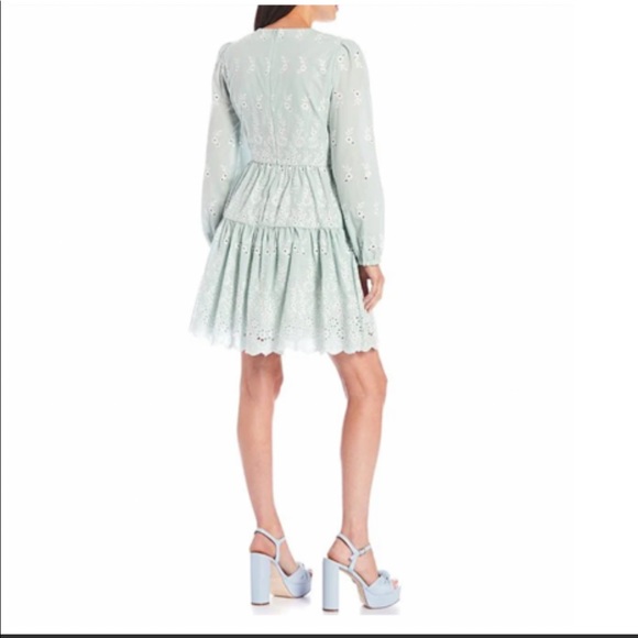 NWT Antonio Melani x Born on Fifth Flora Crew Neck Long Blouson Sleeve Eyelet - Picture 4 of 7